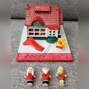 Polly Pocket 1993 Bluebird Holiday Toyshop Christmas Santa Vintage VTG